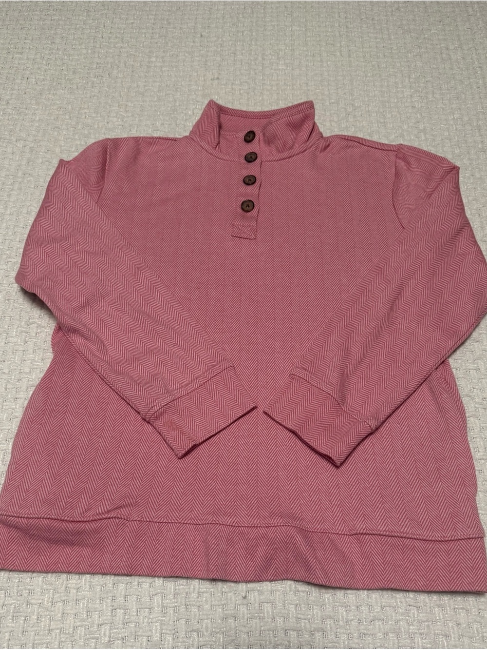 Lands’ End women’s pink pullover XS (fits more like a small, see measurements)